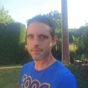 Dreamdiver - rencontre gay in Izon