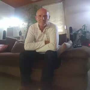 robertkautzm80 - rencontre gay in Bitschhoffen
